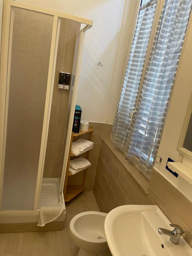 B&B Del Corso - Affittacamere Giulianova Eksteriør billede